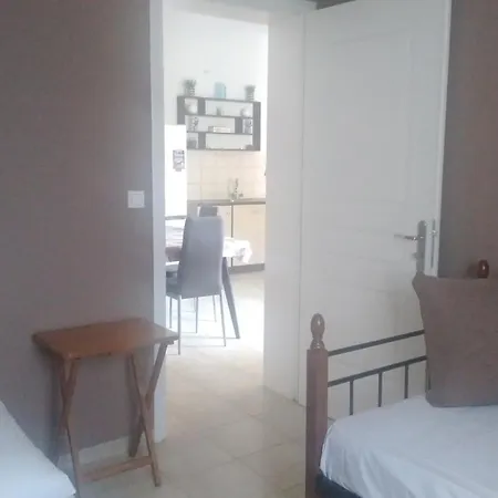 ανδρος αρκουδα Apartman