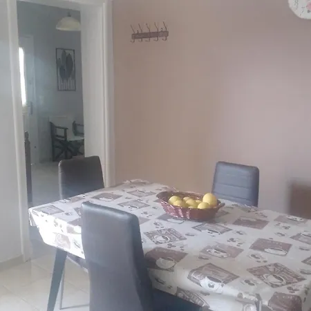 ανδρος αρκουδα Lägenhet *