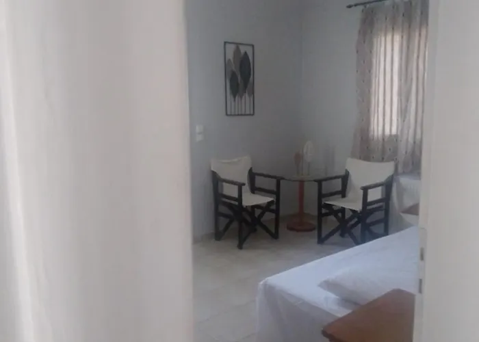 ανδρος αρκουδα Lägenhet Ándros